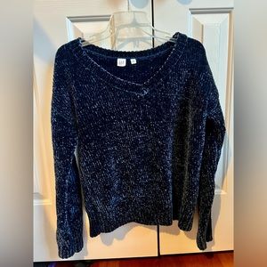 GAP SWEATER